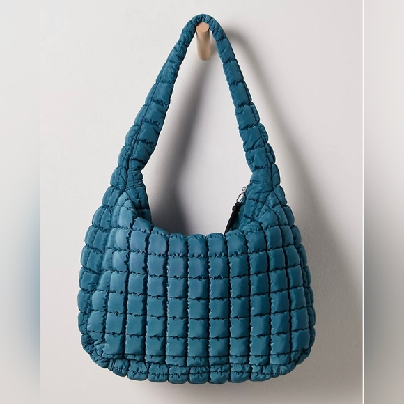 🌟 NWT 🌟 Free People Quilted Carryall Bag - Picture 3 of 5